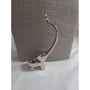 Silver tone elephant ring holder